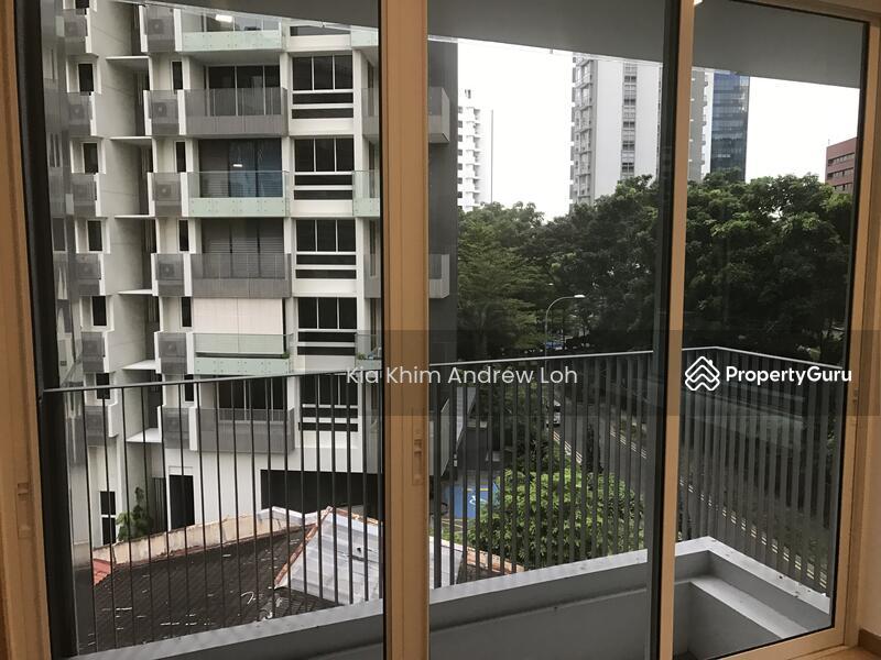 Prop-GPT: Condominium: D09 Cairnhill The Peak @ Cairnhill II