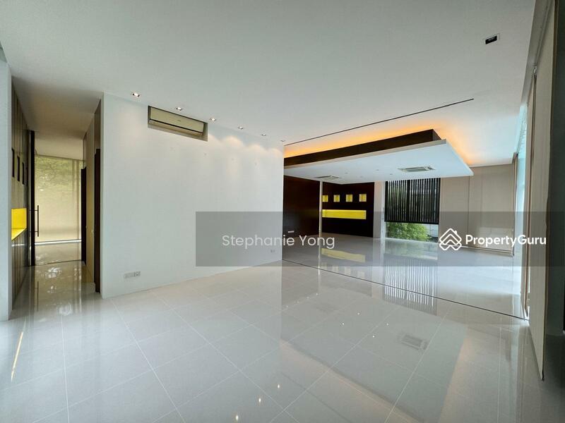 Prop-GPT: Bungalow - Good Class: D10  Leedon Park