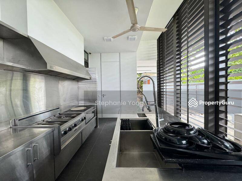 Bungalow - Good Class for Sale, Leedon Park, SGD 42,000,000 | Freehold
