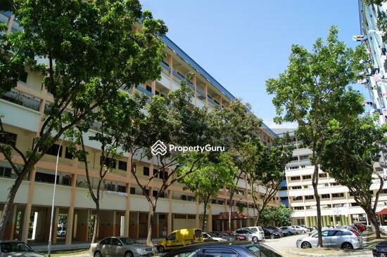 HDB Flat for Sale, 628 Hougang Avenue 8, SGD 978,000 | 99-year lease