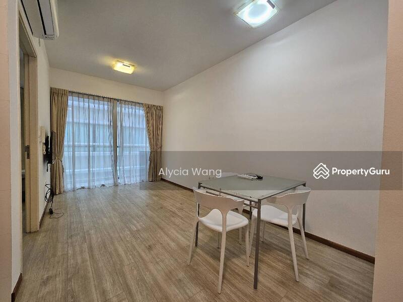 Prop-GPT: Apartment: D09 Cairnhill Parc Sophia