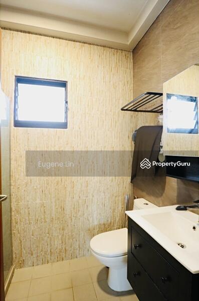 HDB Flat for Sale, 418B Fernvale Link, SGD 750,000 | 99-year lease