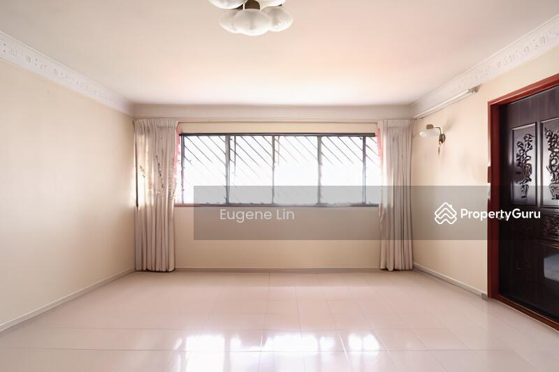 Prop-GPT: HDB Flat: D12  123 Mcnair Road