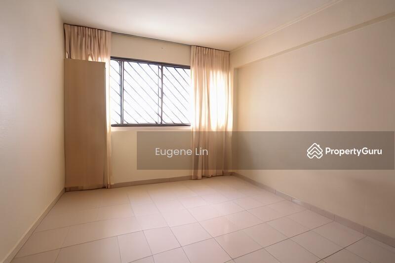 HDB Flat for Sale, 123 Mcnair Road, SGD 730,000 | 99-year lease