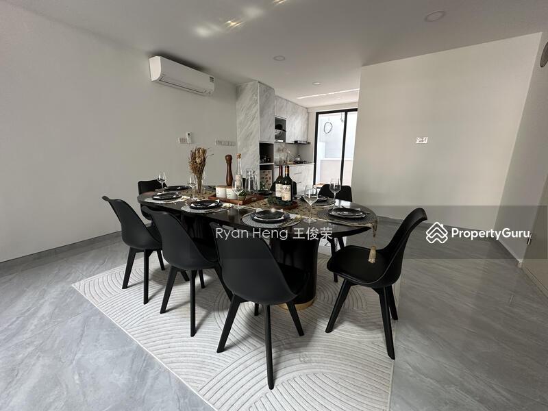 Terrace for Sale, Open House – Almost Sold! Wide Frontage! Brand New 2.5 Sty Home w. Mezzanine & Lift, SGD 5,800,000 | 999-year lease