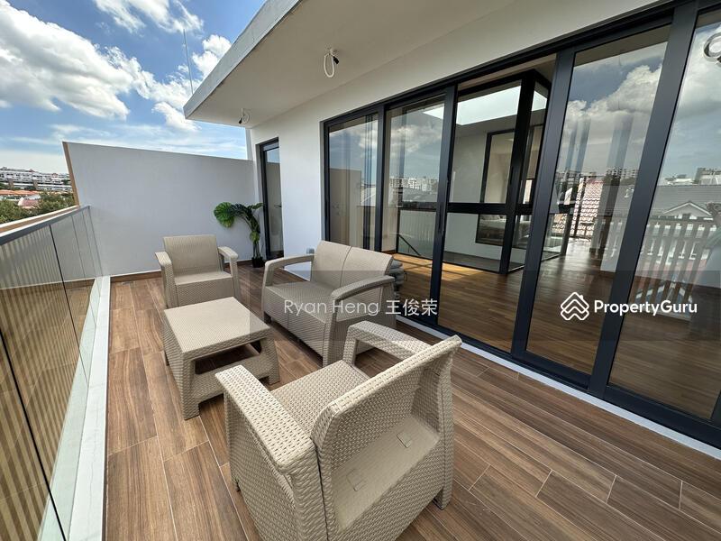 Terrace for Sale, Open House – Almost Sold! Wide Frontage! Brand New 2.5 Sty Home w. Mezzanine & Lift, SGD 5,800,000 | 999-year lease