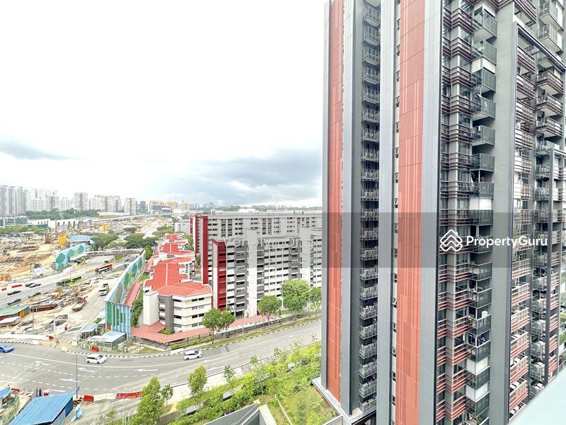 Prop-GPT: Condominium: D20  JadeScape