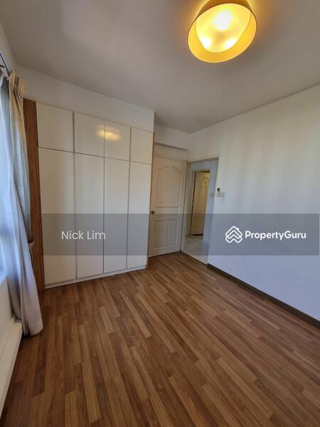 Condominium for Sale, River Place, SGD 2,338,000 | 99-year lease