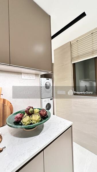 Condominium for Sale, Pinetree Hill, SGD 1,619,000 | 99-year lease