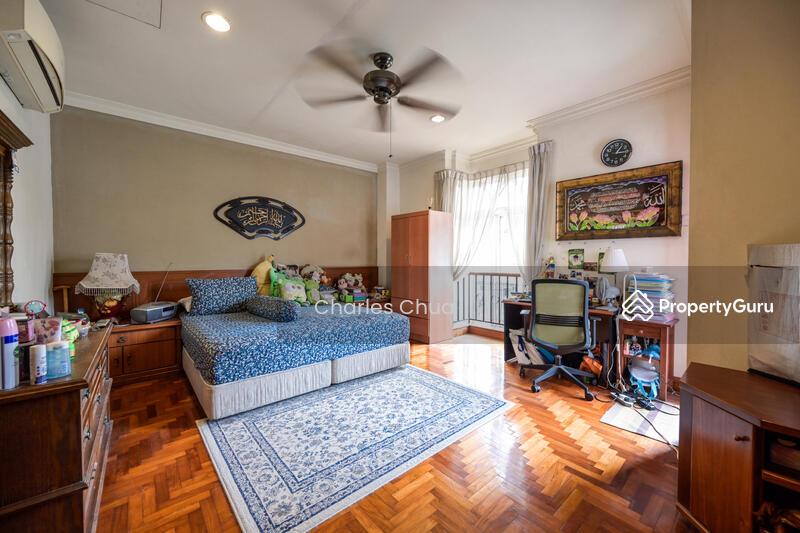 Terrace for Sale: D19, 550139