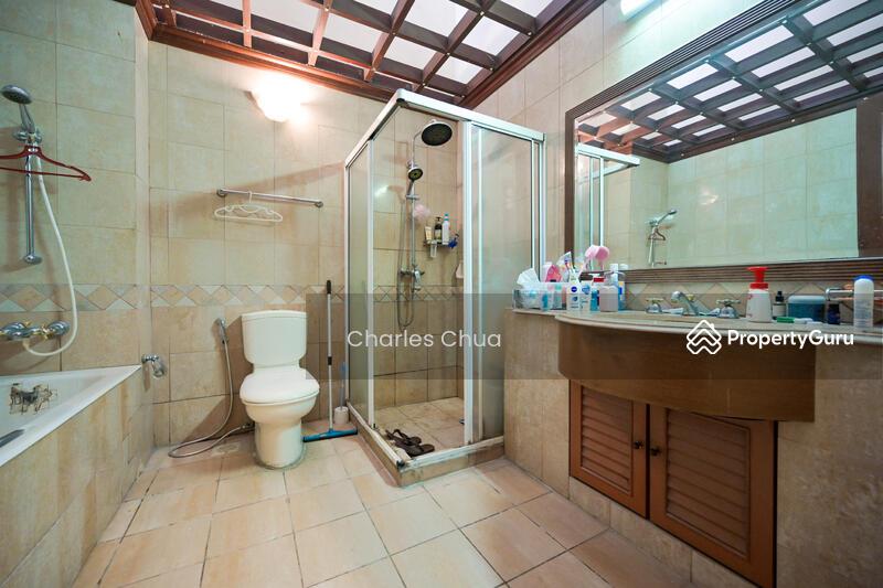 Terrace for Sale: D19, 550139