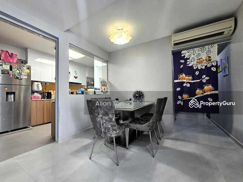 HDB Flat for Sale, 451A Sengkang West Way, SGD 768,000 | 99-year lease