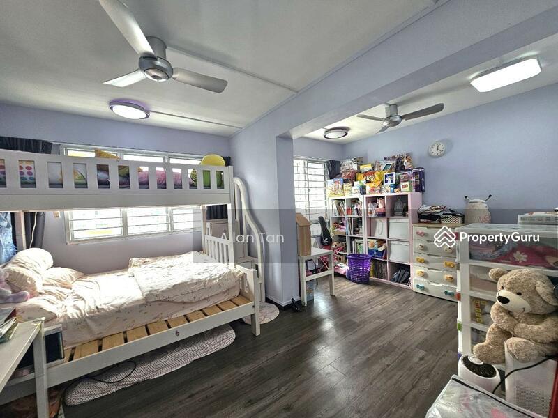 HDB Flat for Sale, 451A Sengkang West Way, SGD 768,000 | 99-year lease