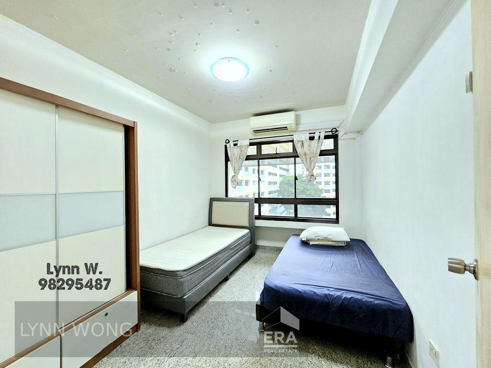 HDB - 3 room for Sale, Jurong West Street 65 659D Jurong West Street 65, SGD 720,000 | Leasehold