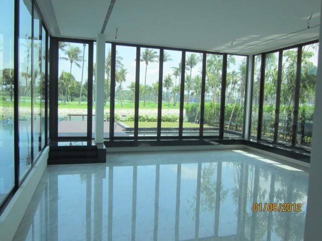 Prop-GPT: Bungalow: D04  Ocean drive