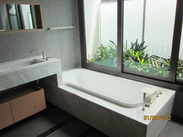 Bungalow for Sale, Ocean drive Bungalow House For Sale, $21,000,000, 5 Bed 5 Bath 8,000 sqft $2,323.00 psf, SGD 21,000,000 | 99-year Leasehold