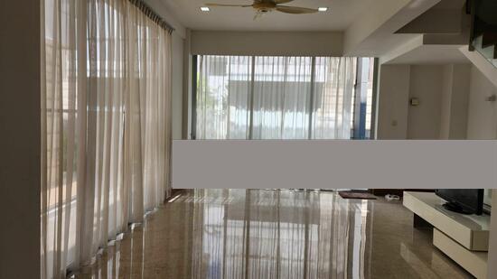 Prop-GPT: Semi-Detached: D26  Dalla Vale
