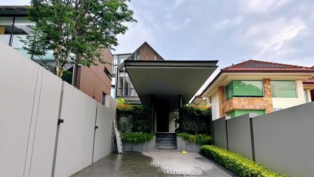 Bungalow for Sale,  D10 Brand New 2.5 Storey Bungalow With Basement At Namly Crescent  Bungalow House For Sale, $22,000, SGD 22,000,000 | Freehold