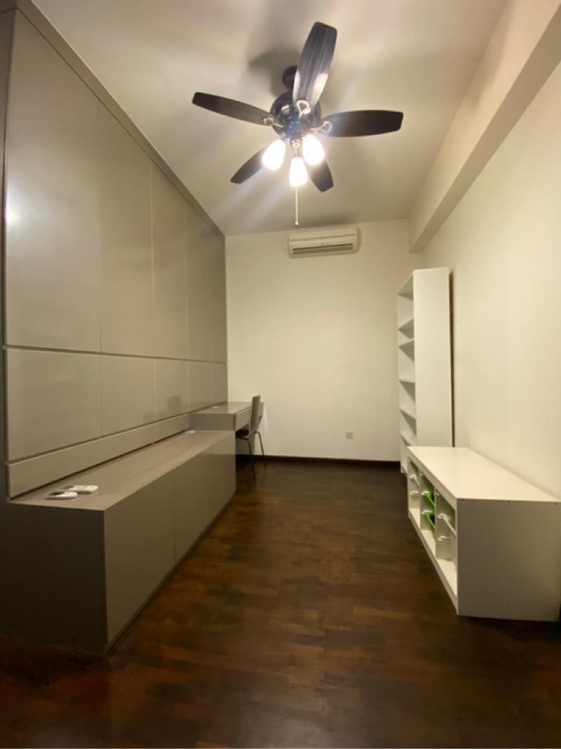 Terrace for Sale, THE RIVERINA Terraced House For Sale, $2,520,000, 6 Bed 4 Bath 2,917 sqft $1,560.00 psf, SGD 2,520,000 | 99-year Leasehold