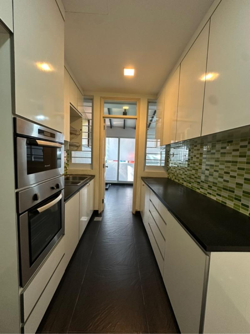 Terrace for Sale, THE RIVERINA Terraced House For Sale, $2,520,000, 6 Bed 4 Bath 2,917 sqft $1,560.00 psf, SGD 2,520,000 | 99-year Leasehold