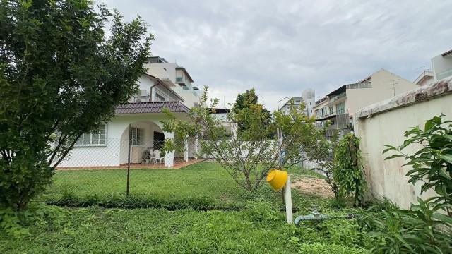 Detached for Sale,  D19  8.7.0.0.6.6.6.1 Original 2 Sty Detached @ Hillside Drive Detached House For Sale, $18,800,000,, SGD 18,800,000 | 999-year Leasehold
