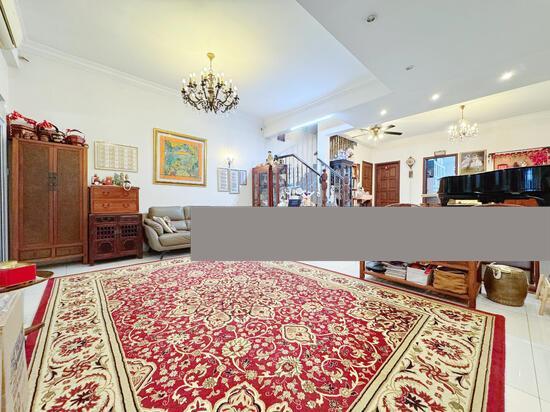 Prop-GPT: Terrace: D15  D15 Joo Chiat Freehold Terrace along Carpmael Road