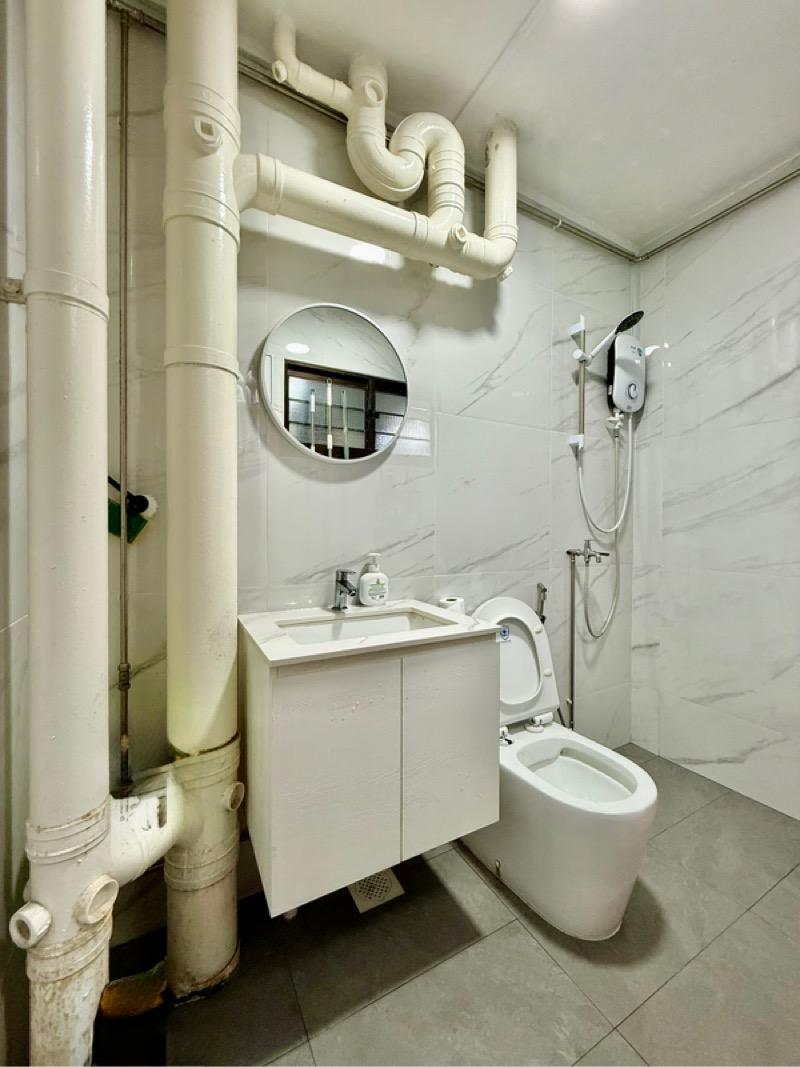 HDB Apartment for Sale, 916 Hougang Avenue 9 HDB Apartment For Sale, $720,000, 3 Bed 2 Bath 1,291 sqft $558.00 psf, SGD 720,000 | 99-year Leasehold