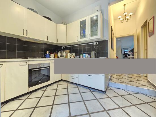 Bungalow for Sale, Holland Road Bungalow House Bungalow House For Sale, $23,800,000, 5 Bed 3 Bath 10,800 sqft $2,204.00, SGD 23,800,000