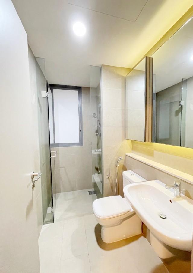 Condominium for Sale, Riversails Condominium For Sale, $1,200,000, 2 Bed 2 Bath 882 sqft $1,361.00 psf, SGD 1,200,000 | 99-year Leasehold