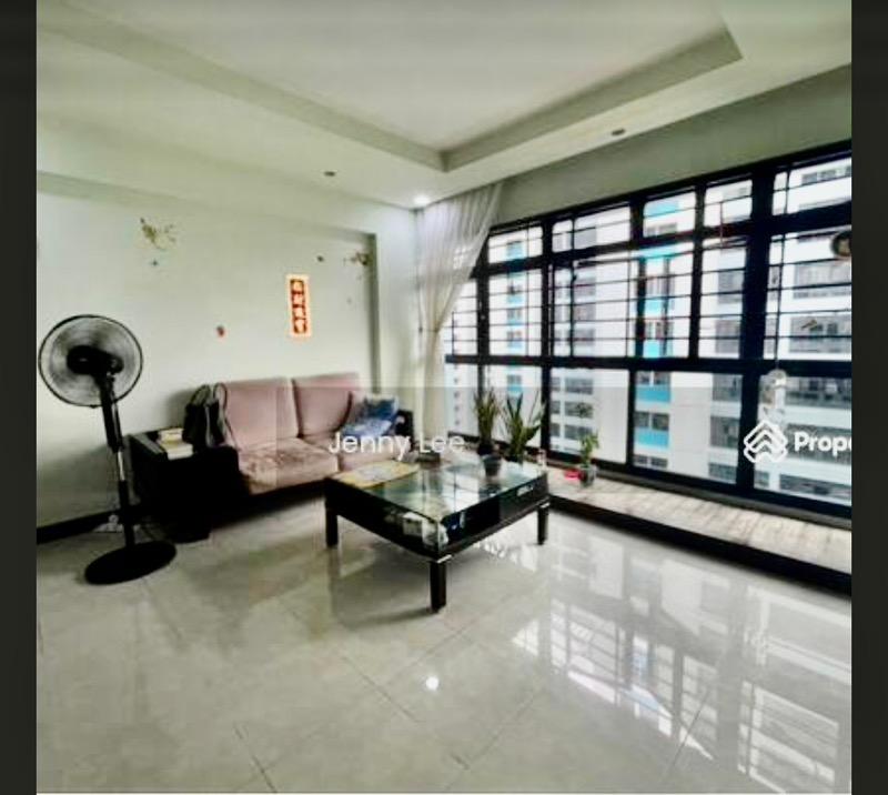 HDB Apartment for Sale, 404A Fernvale Lane HDB Apartment For Sale, $650,000, 3 Bed 2 Bath 1,216 sqft $535.00 psf, SGD 650,000 | 99-year Leasehold