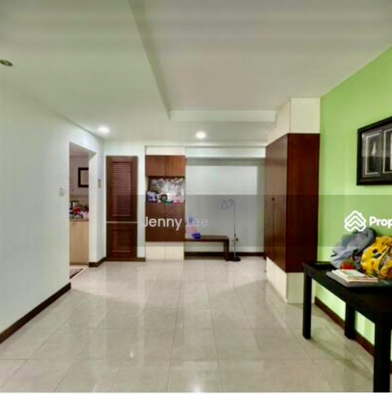 HDB Apartment for Sale, 404A Fernvale Lane HDB Apartment For Sale, $650,000, 3 Bed 2 Bath 1,216 sqft $535.00 psf, SGD 650,000 | 99-year Leasehold