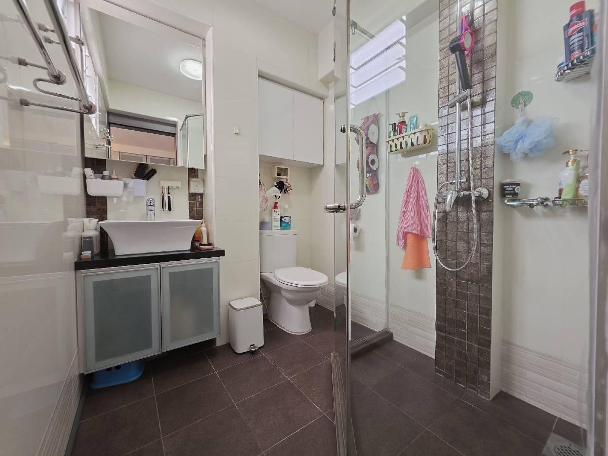 HDB Apartment for Sale, 111 Bukit Purmei Road HDB Apartment For Sale, $795,000, 3 Bed 2 Bath 1,119 sqft $710.00 psf, SGD 795,000 | 99-year Leasehold