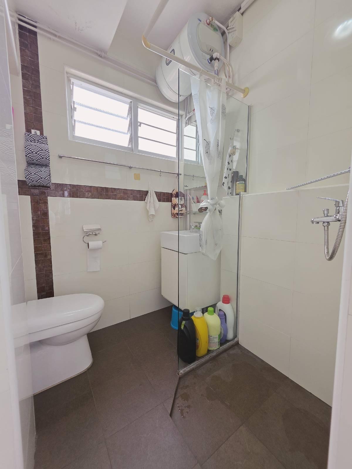 HDB Apartment for Sale, 111 Bukit Purmei Road HDB Apartment For Sale, $795,000, 3 Bed 2 Bath 1,119 sqft $710.00 psf, SGD 795,000 | 99-year Leasehold