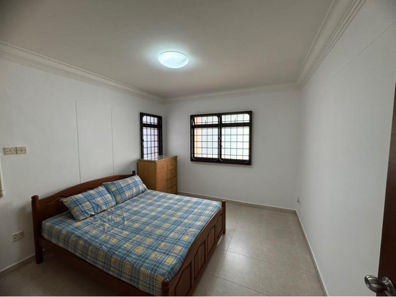 HDB Apartment for Sale, 296B Compassvale Crescent HDB Apartment For Sale, $600,000, 3 Bed 2 Bath 979 sqft $613.00 psf, SGD 600,000 | 99-year Leasehold