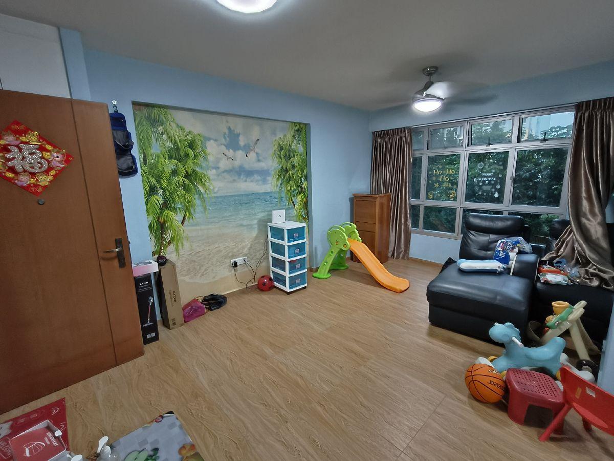 HDB Apartment for Sale, 104C Canberra Street HDB Apartment For Sale, $608,888, 3 Bed 2 Bath 1,001 sqft $608.00 psf, SGD 608,888