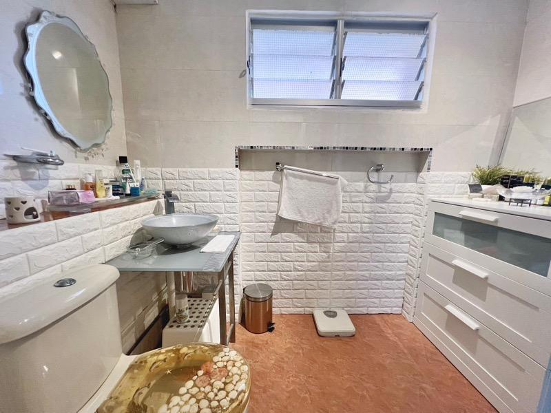 HDB Apartment for Sale, 134 Pasir Ris Street 11 HDB Apartment For Sale, $899,000, 4 Bed 2 Bath 1,560 sqft $576.00 psf, SGD 899,000 | 99-year Leasehold