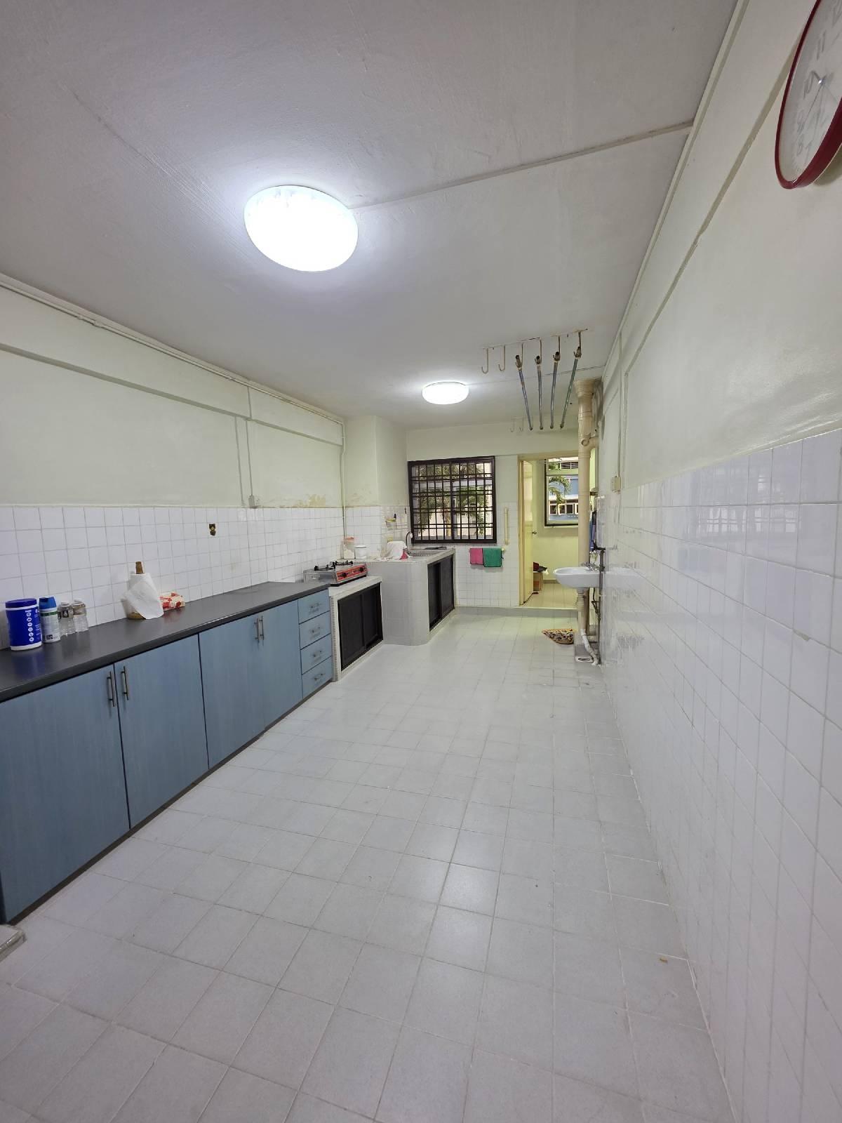 HDB Apartment for Sale: Ang Mo Kio, D20, 560343
