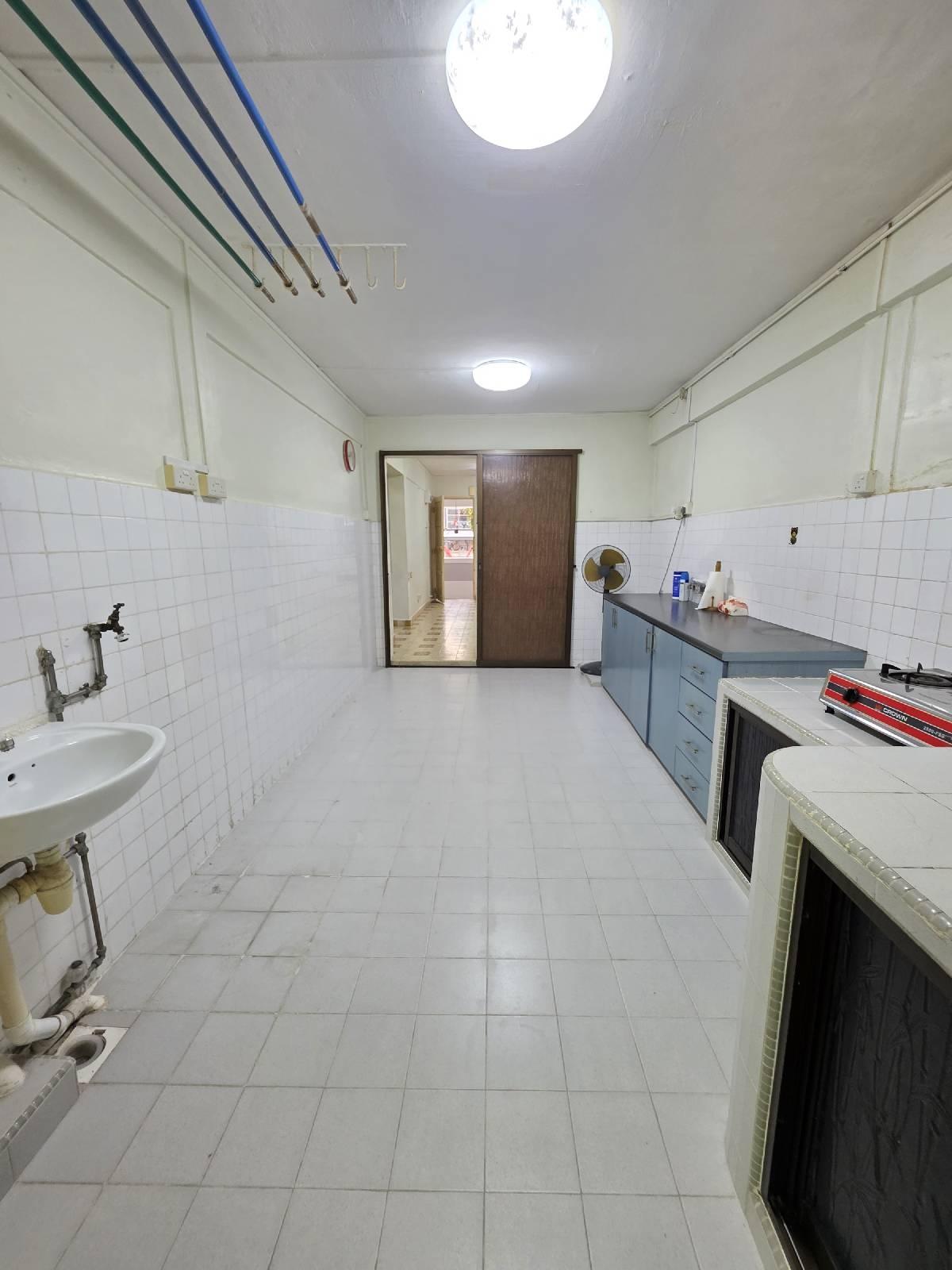 HDB Apartment for Sale: Ang Mo Kio, D20, 560343