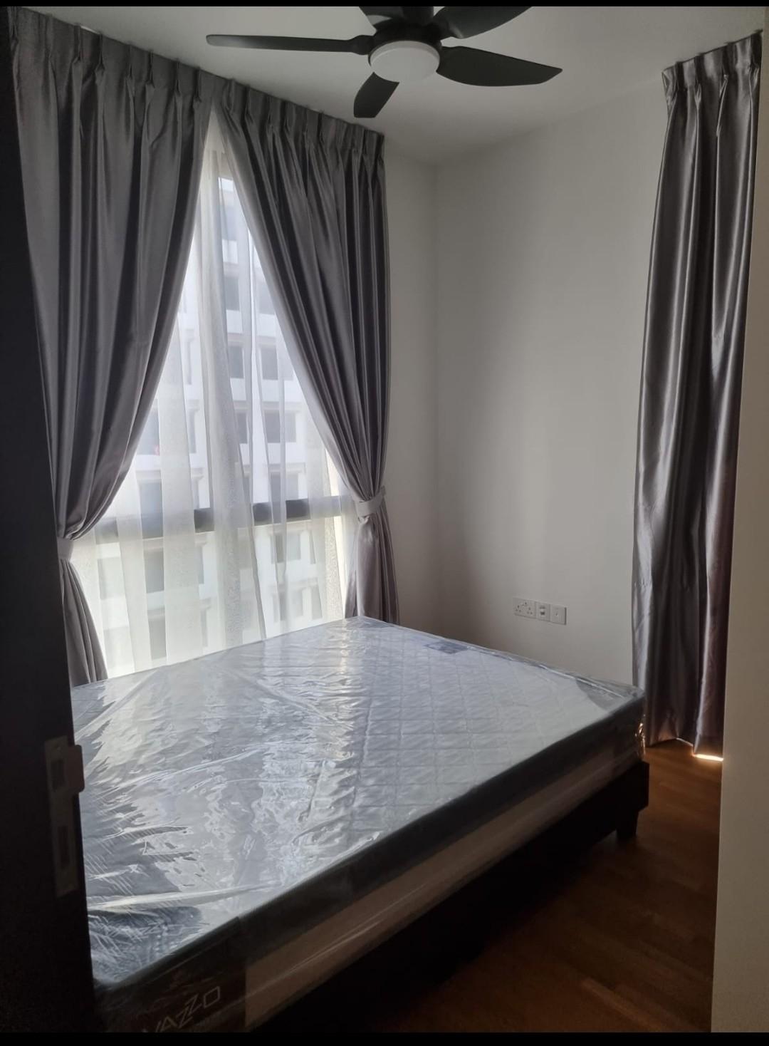 Condominium for Sale, Park Colonial Condominium For Sale, $1,368,000, 2 Bed 1 Bath 570 sqft $2,400.00 psf, SGD 1,368,000 | 99-year Leasehold