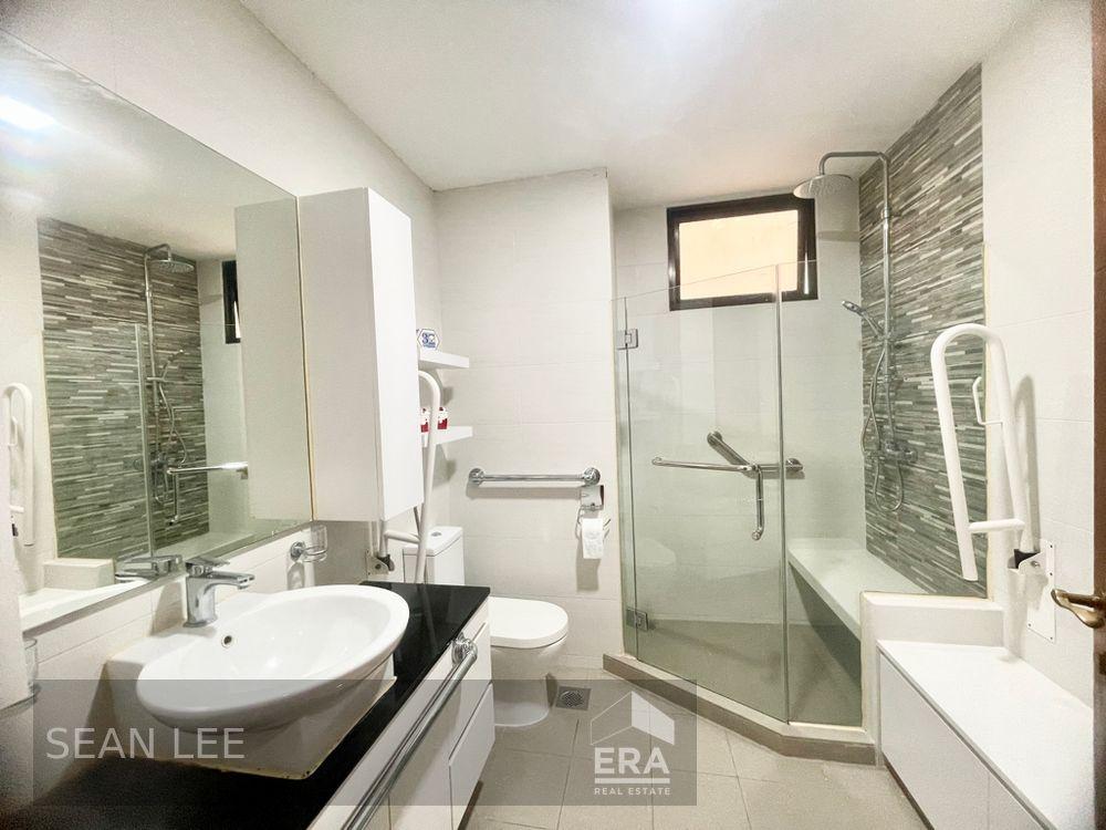 Condominium for Sale, Yio Chu Kang Road Seasons Park, SGD 1,800,000 | Leasehold 99
