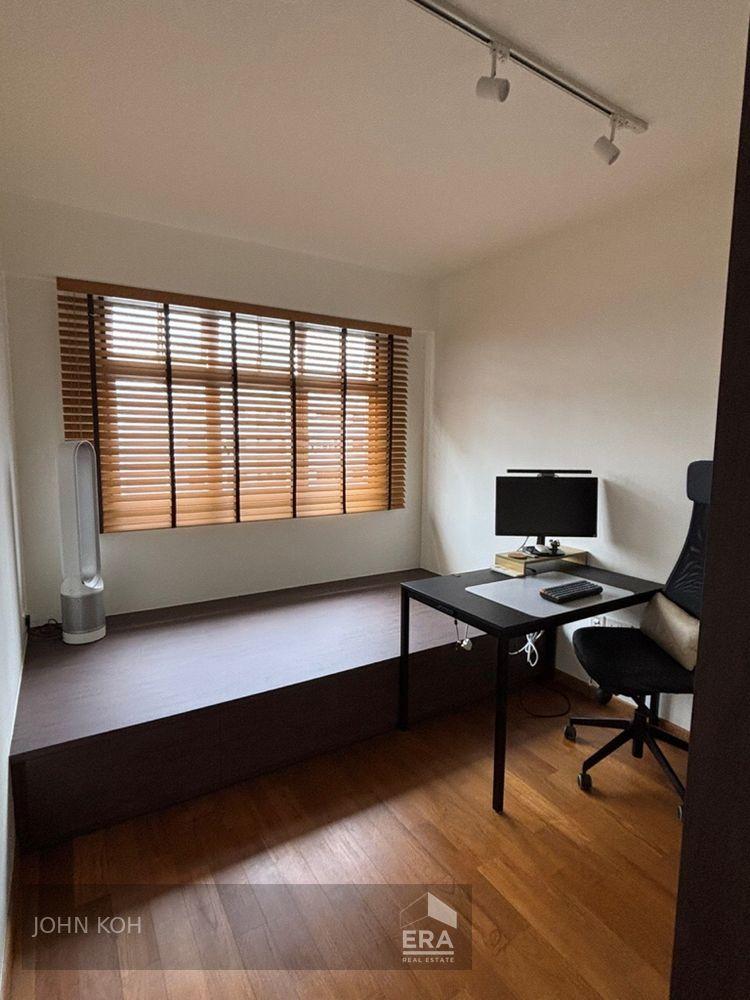 HDB - 3 room for Sale, Dawson Road 78 Dawson Road, SGD 1,150,000 | Leasehold