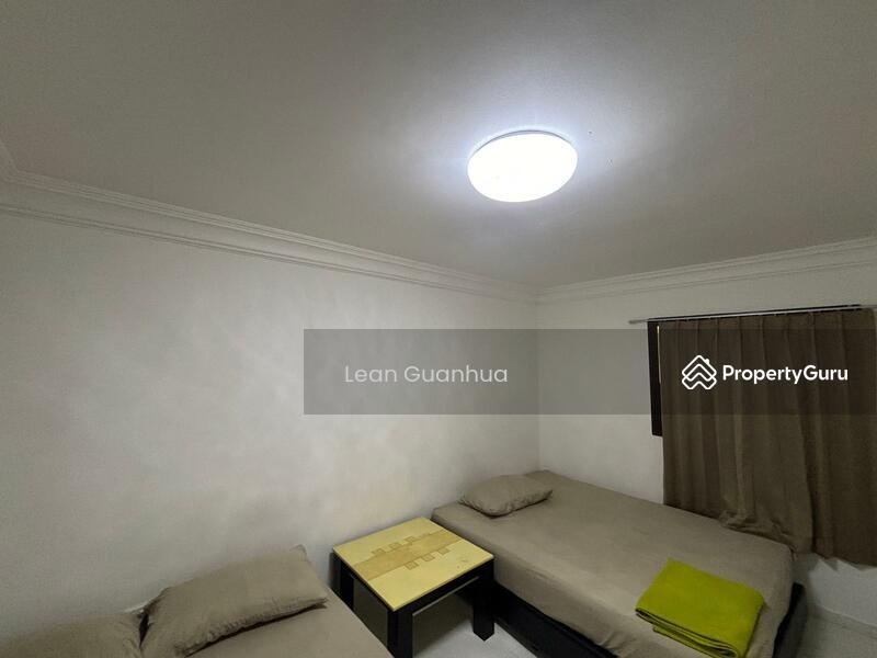 Apartment for Sale, Lucky Plaza, SGD 3,200,000 | Freehold