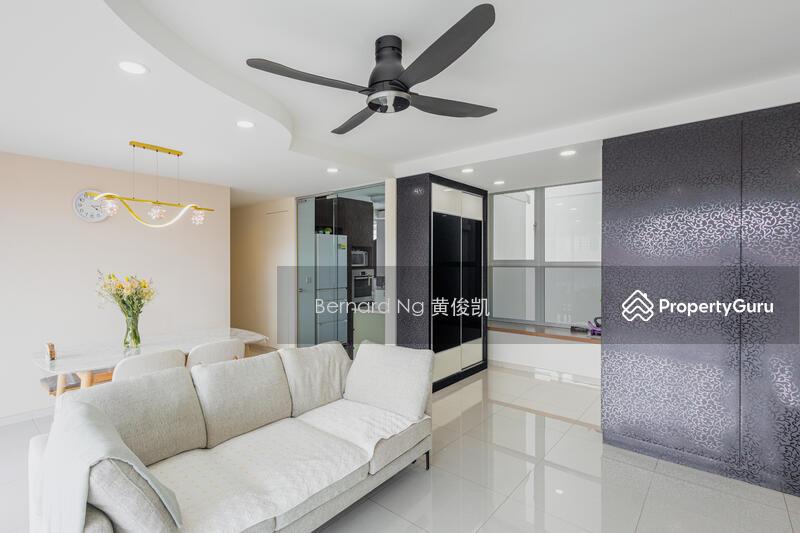 Prop-GPT: HDB Flat: D20  273B Bishan Street 24