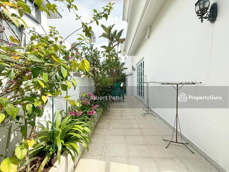 Detached for Sale, 2.5 Storey Detach With Park Facing , 7 Mins To Lorong Chuan Mrt, SGD 10,880,000 | Freehold