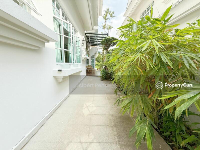 Detached for Sale, 2.5 Storey Detach With Park Facing , 7 Mins To Lorong Chuan Mrt, SGD 10,880,000 | Freehold