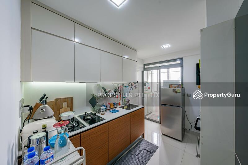Condominium for Sale, iResidences, SGD 2,700,000 | Freehold