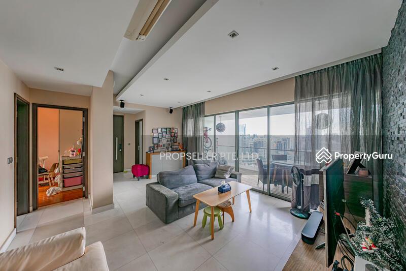 Condominium for Sale, iResidences, SGD 2,700,000 | Freehold
