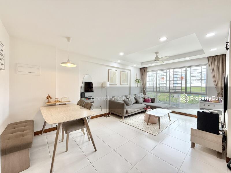Prop-GPT: HDB Flat: D19 Punggol 269A Punggol Field