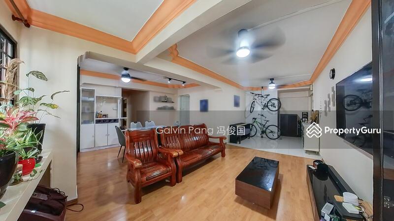 Prop-GPT: HDB Flat: D25  896B Woodlands Drive 50