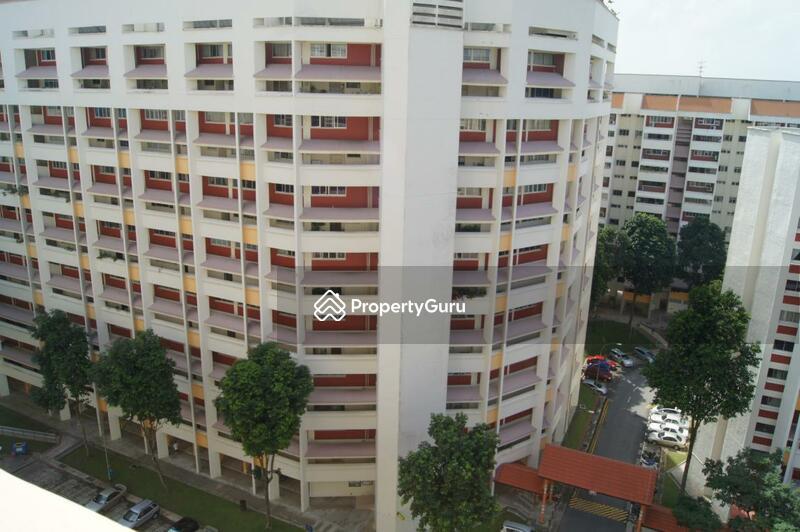 HDB Flat for Sale, 115 Clementi Street 13, SGD 1,090,000 | 99-year lease